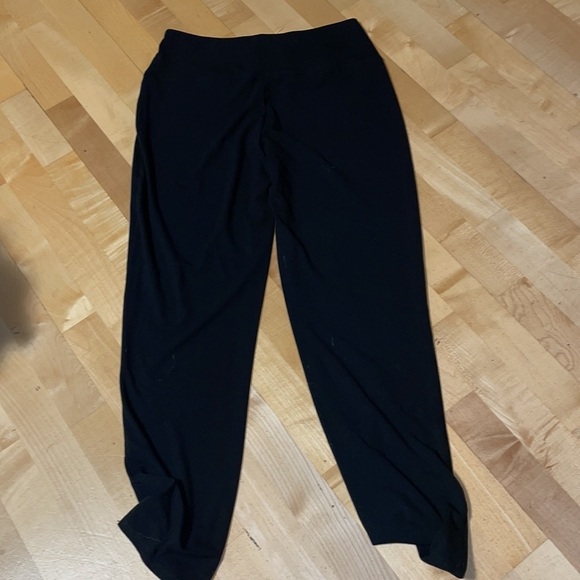 COPY - J Jill Black Wearever Smooth Fit Slim Leg Collection Pants - Picture 5 of 5